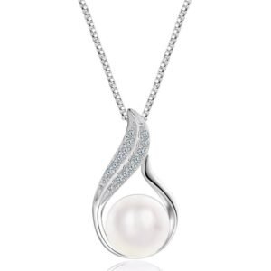 Charm Stylish Freshwater Pearl Pendant Necklace